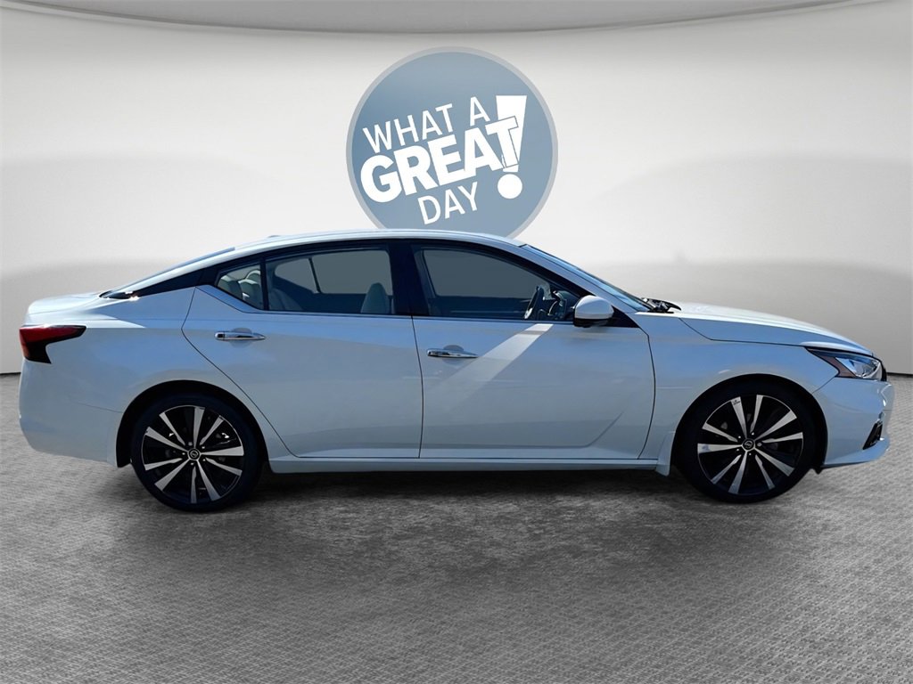Used 2019 Nissan Altima 2.5 Platinum video 2