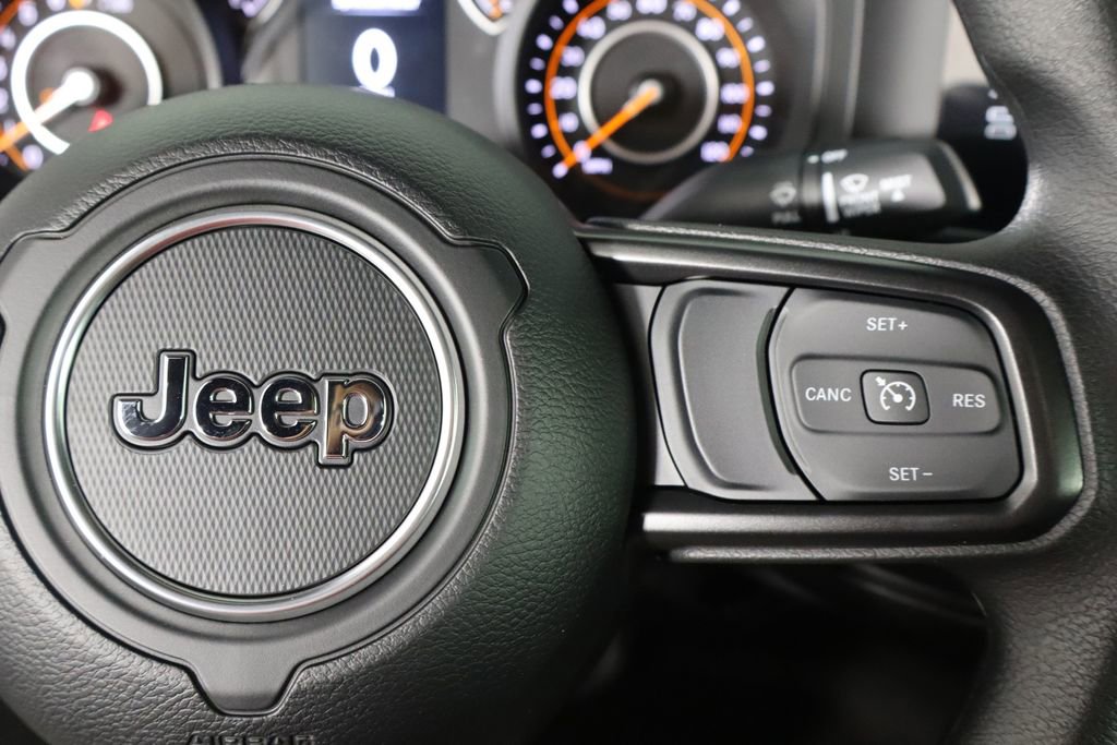 New 2026 Jeep Gladiator Sport image 10