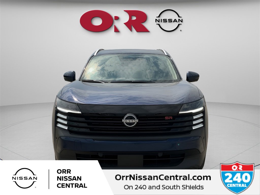 New 2025 Nissan Kicks SR image 3