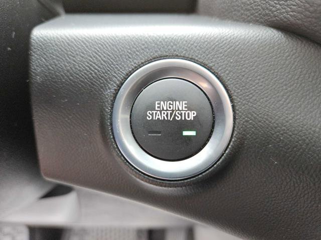 Used 2021 GMC Terrain SLE w/ Driver Convenience Package image 16