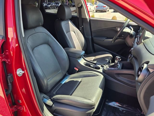 Used 2022 Hyundai Kona Limited image 18