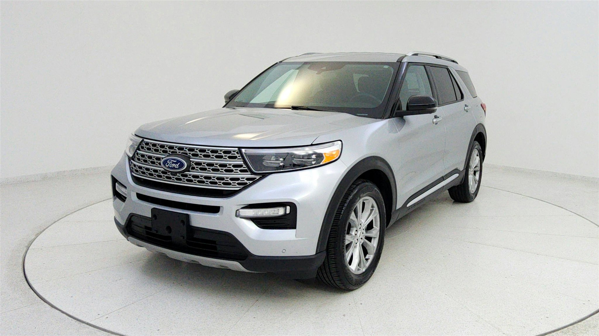 Used 2023 Ford Explorer Limited w/ Equipment Group 301A image 8