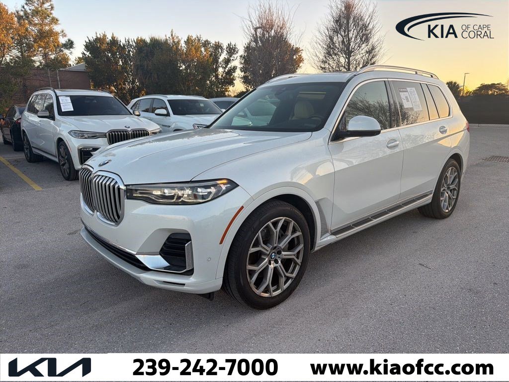 Used 2021 BMW X7 xDrive40i w/ Premium Package image 2