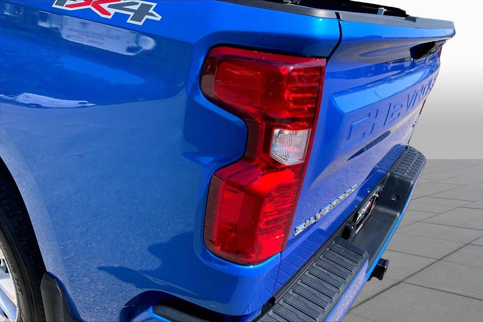 Used 2025 Chevrolet Silverado 1500 Custom AWD/4WD image 29