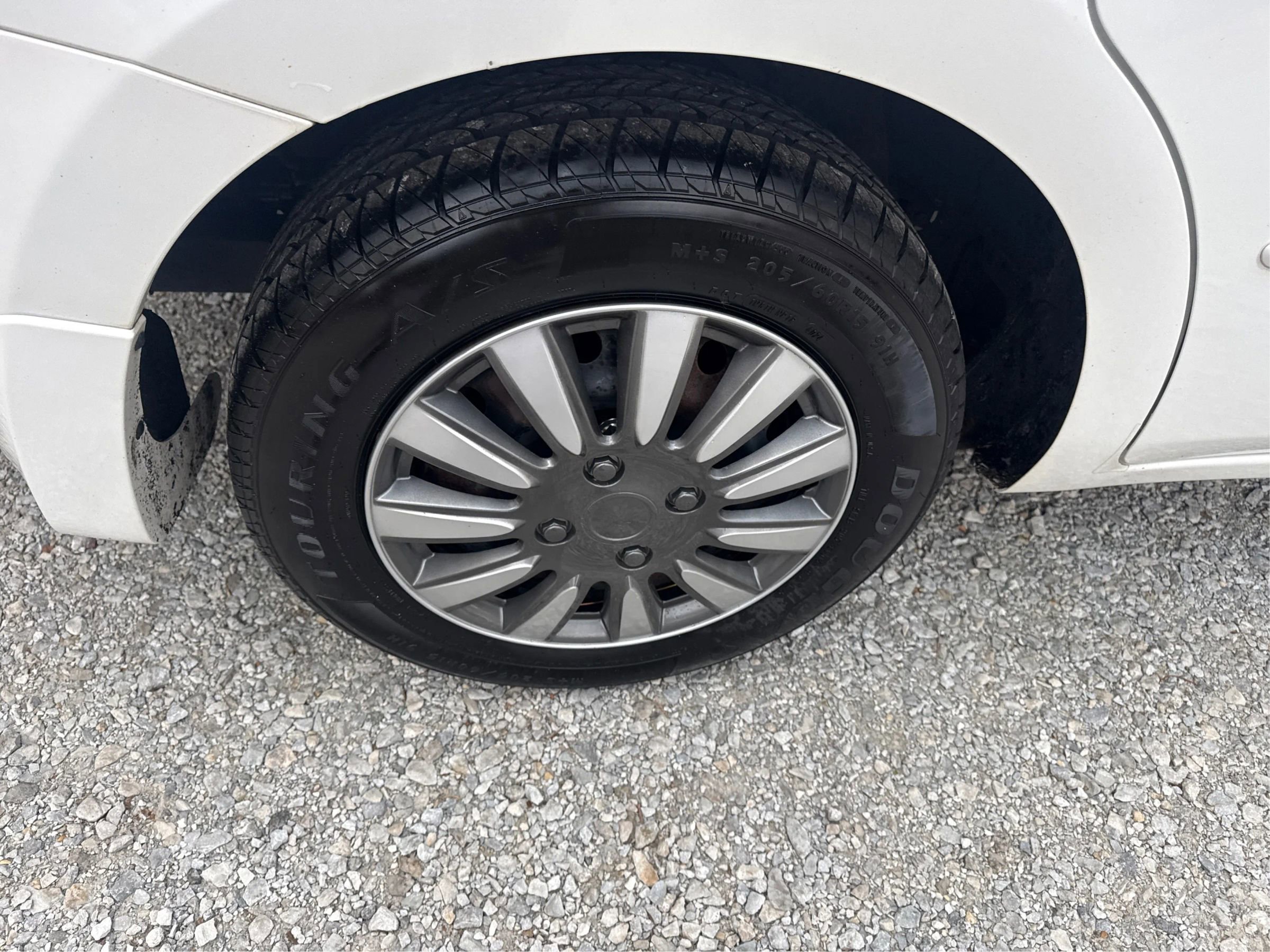 Used 2012 Nissan Sentra 2.0 image 22