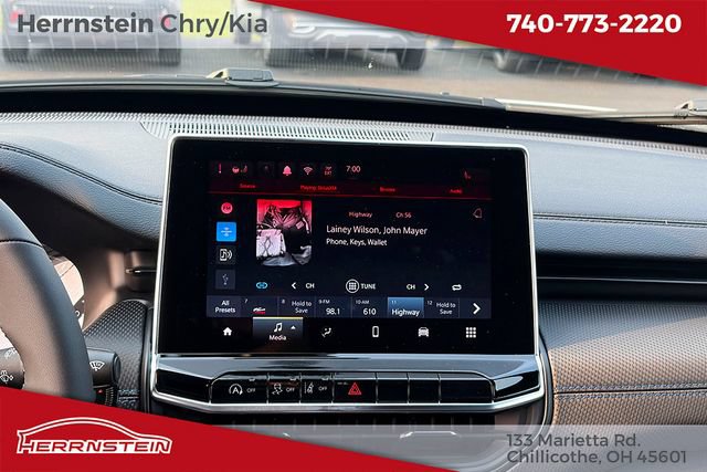 New 2026 Jeep Compass Latitude AWD/4WD image 9