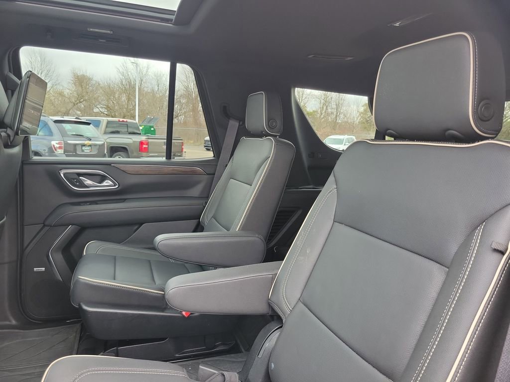 Used 2023 Chevrolet Tahoe Premier w/ Advanced Technology Package image 33