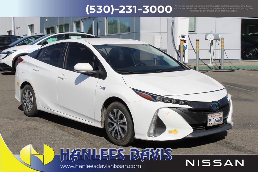 Used 2021 Toyota Prius Prime LE FWD image 5