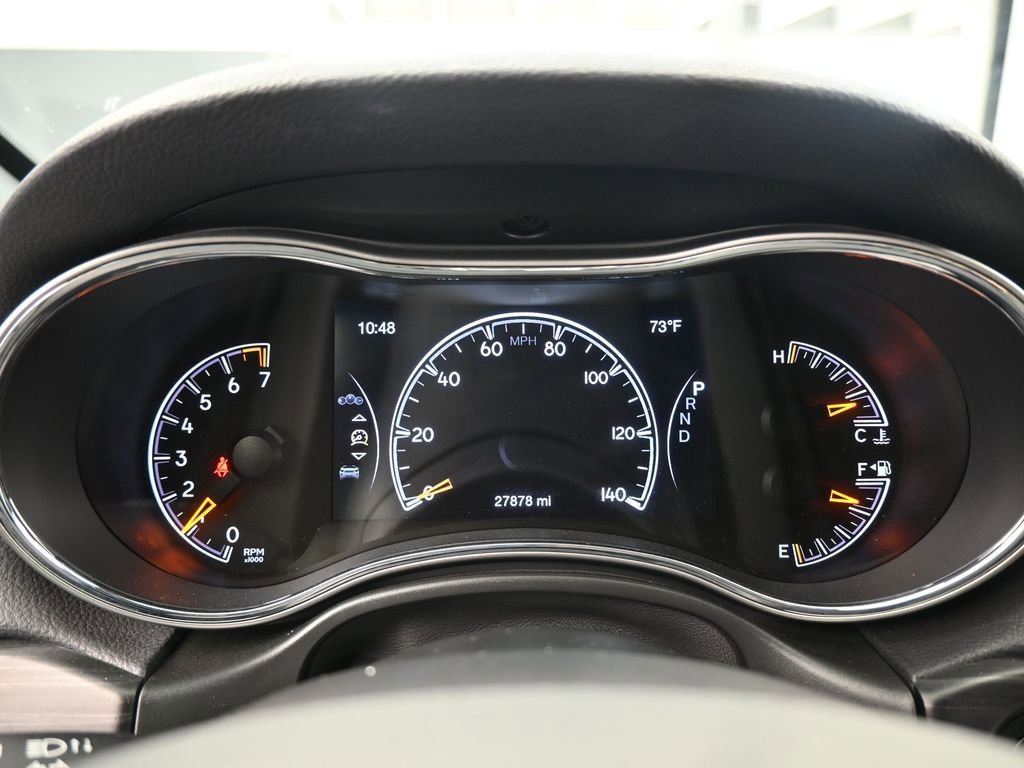 Used 2021 Jeep Grand Cherokee Laredo X RWD image 25