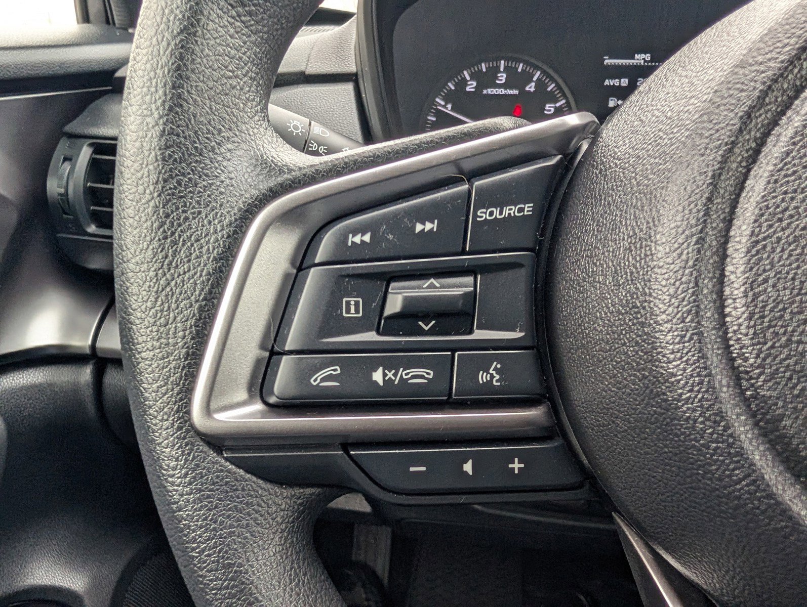 Used 2025 Subaru Impreza 2.0i image 27