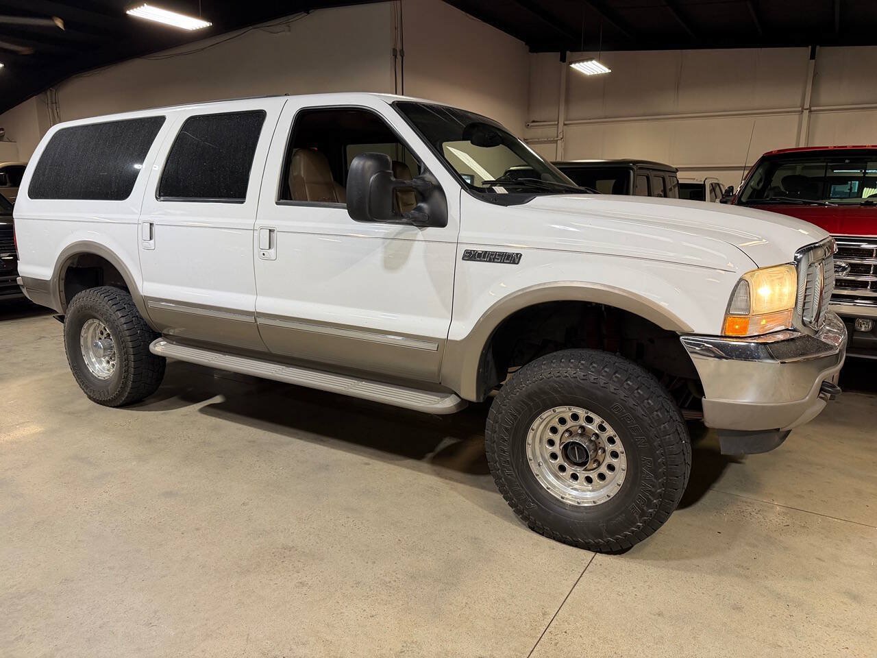 Used 2002 Ford Excursion Limited AWD/4WD image 1