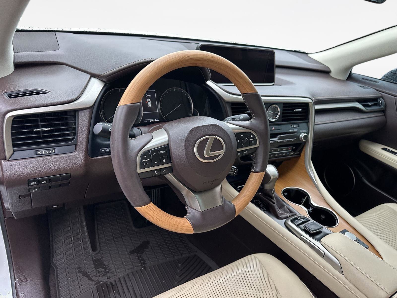 Used 2018 Lexus RX 350 FWD w/ Premium Package image 10