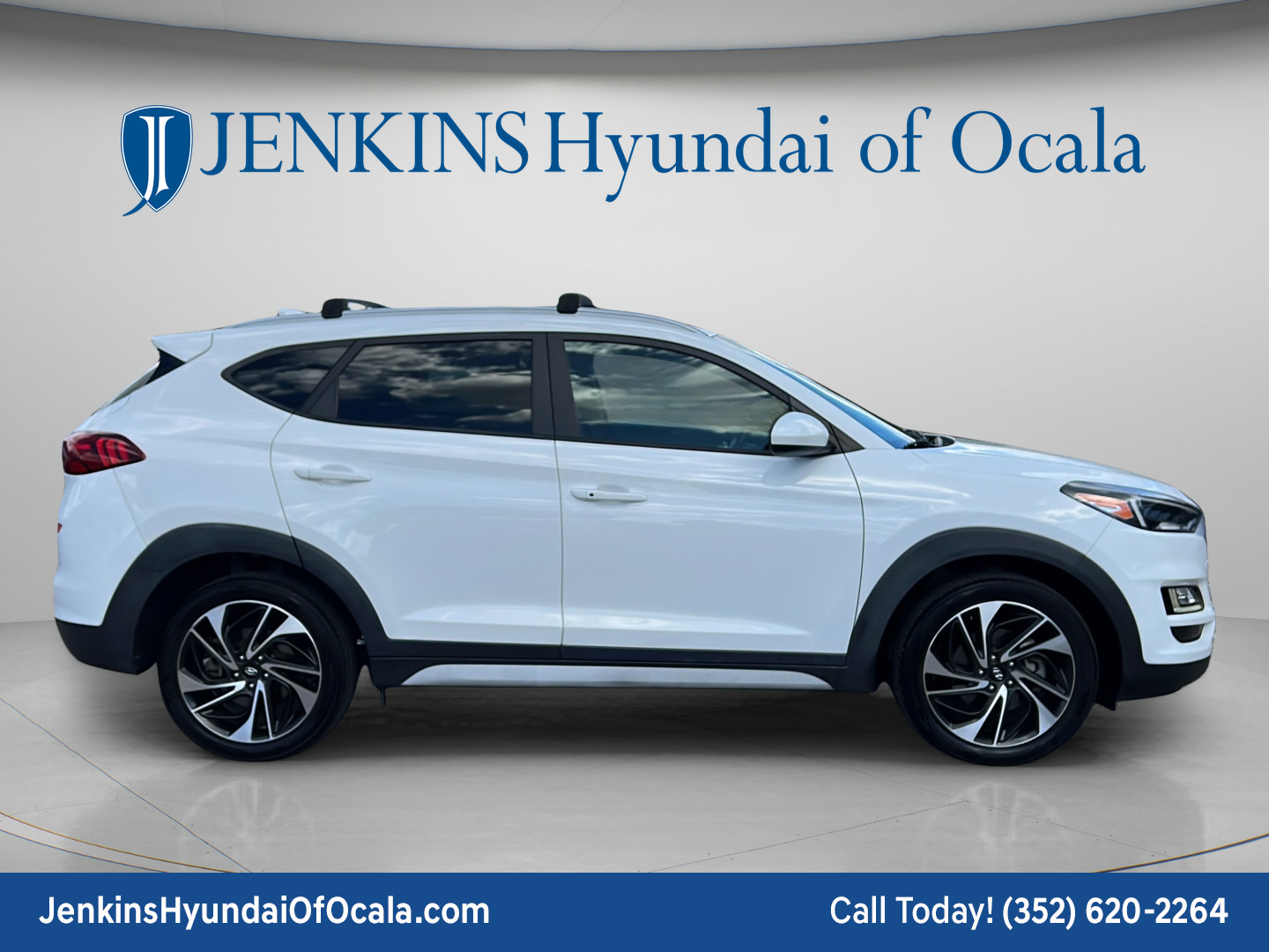 Used 2020 Hyundai Tucson Sport FWD image 2