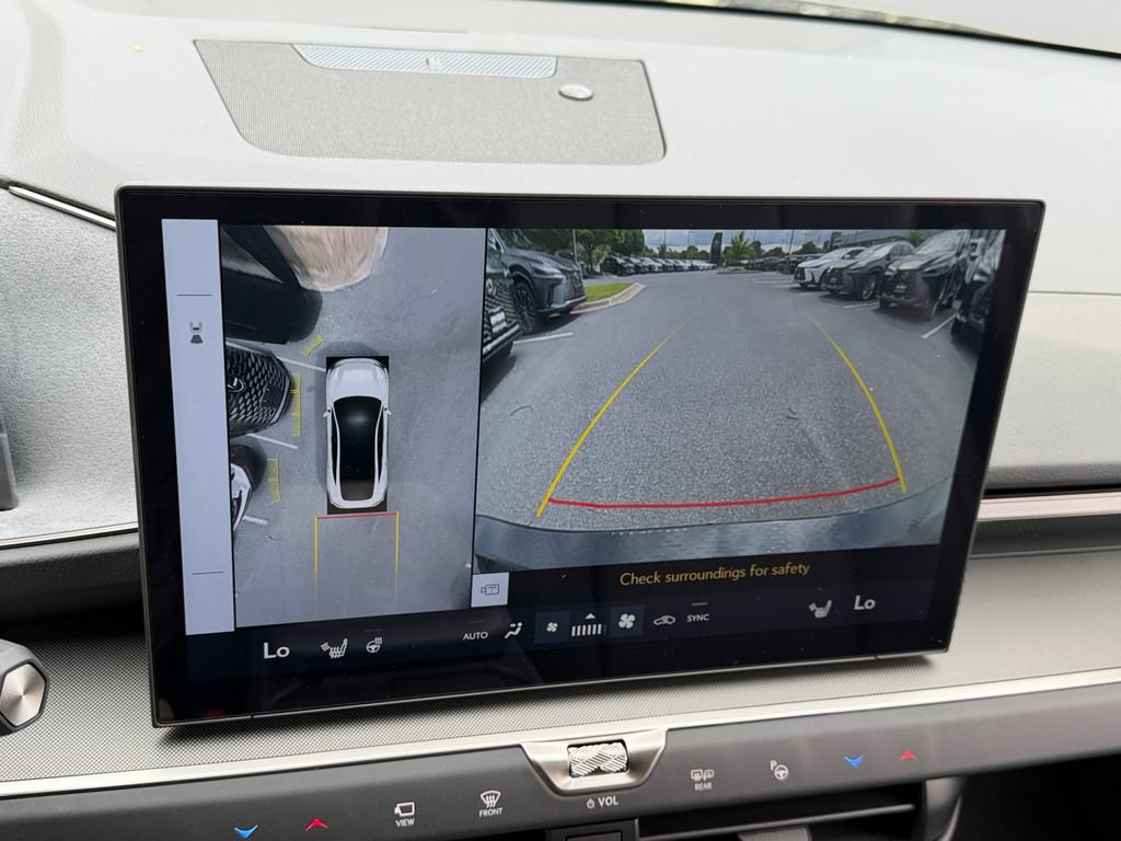 New 2026 Lexus ES 350h AWD w/ Cold Area Package image 18