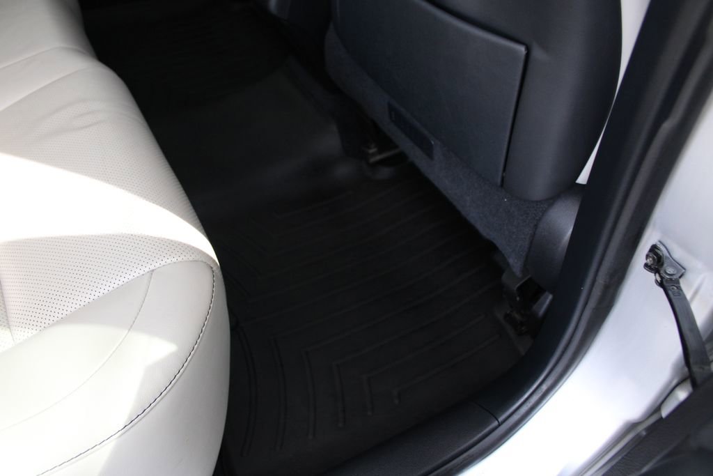 Used 2014 Lexus ES 350 w/ Luxury Package image 56