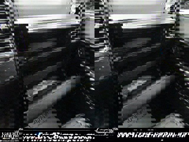 Used 2019 Ford Expedition Limited w/ Equipment Group 302A image 48