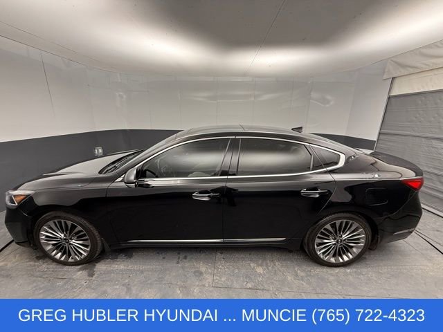 Used 2019 Kia Cadenza Limited FWD image 4