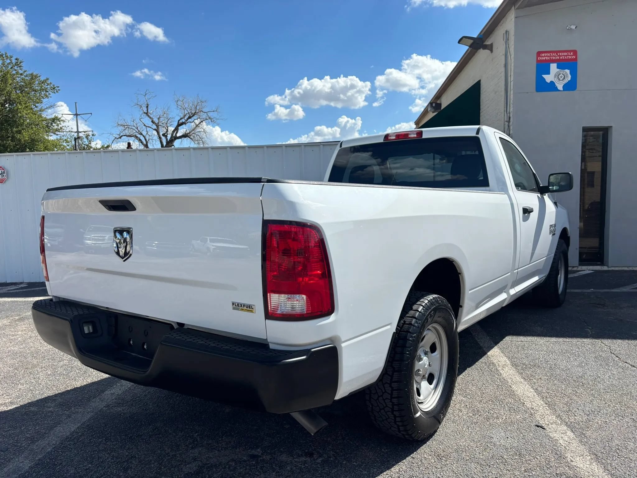 Used 2019 RAM 1500 Tradesman w/ Popular Equipment Group RWD image 7