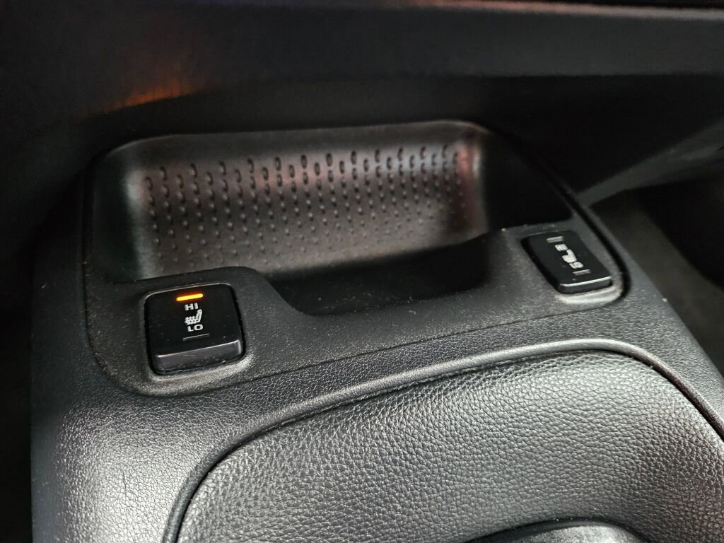 Used 2021 Toyota Corolla XSE w/ Carpet Mat Package (TMS) image 15
