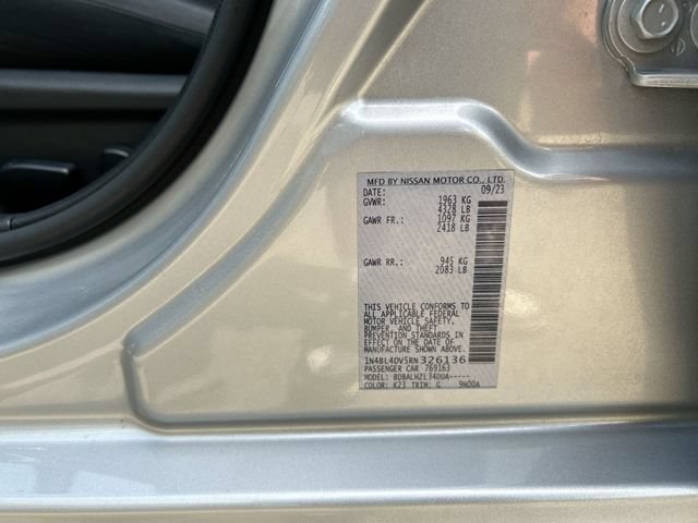 Used 2024 Nissan Altima 2.5 SV FWD image 31