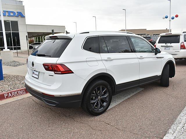 Used 2024 Volkswagen Tiguan SE image 6