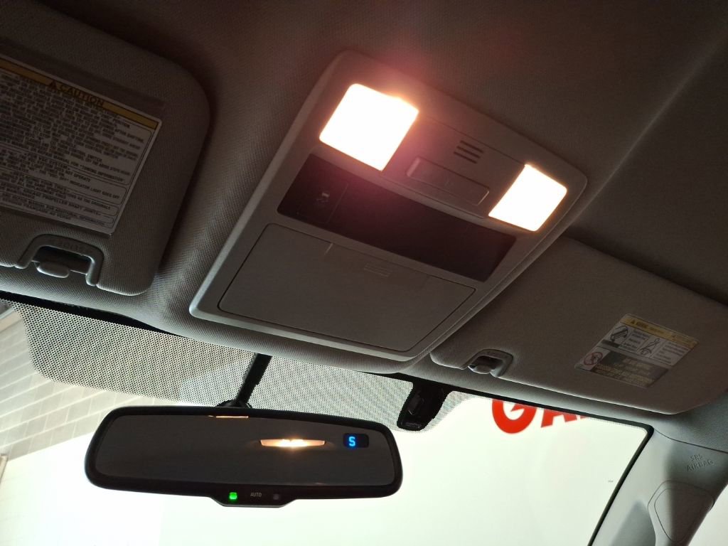 Used 2017 Toyota Tacoma SR5 w/ Tow Package image 21