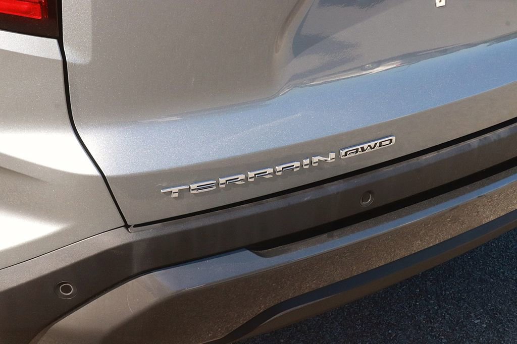 Used 2025 GMC Terrain Elevation AWD/4WD image 9