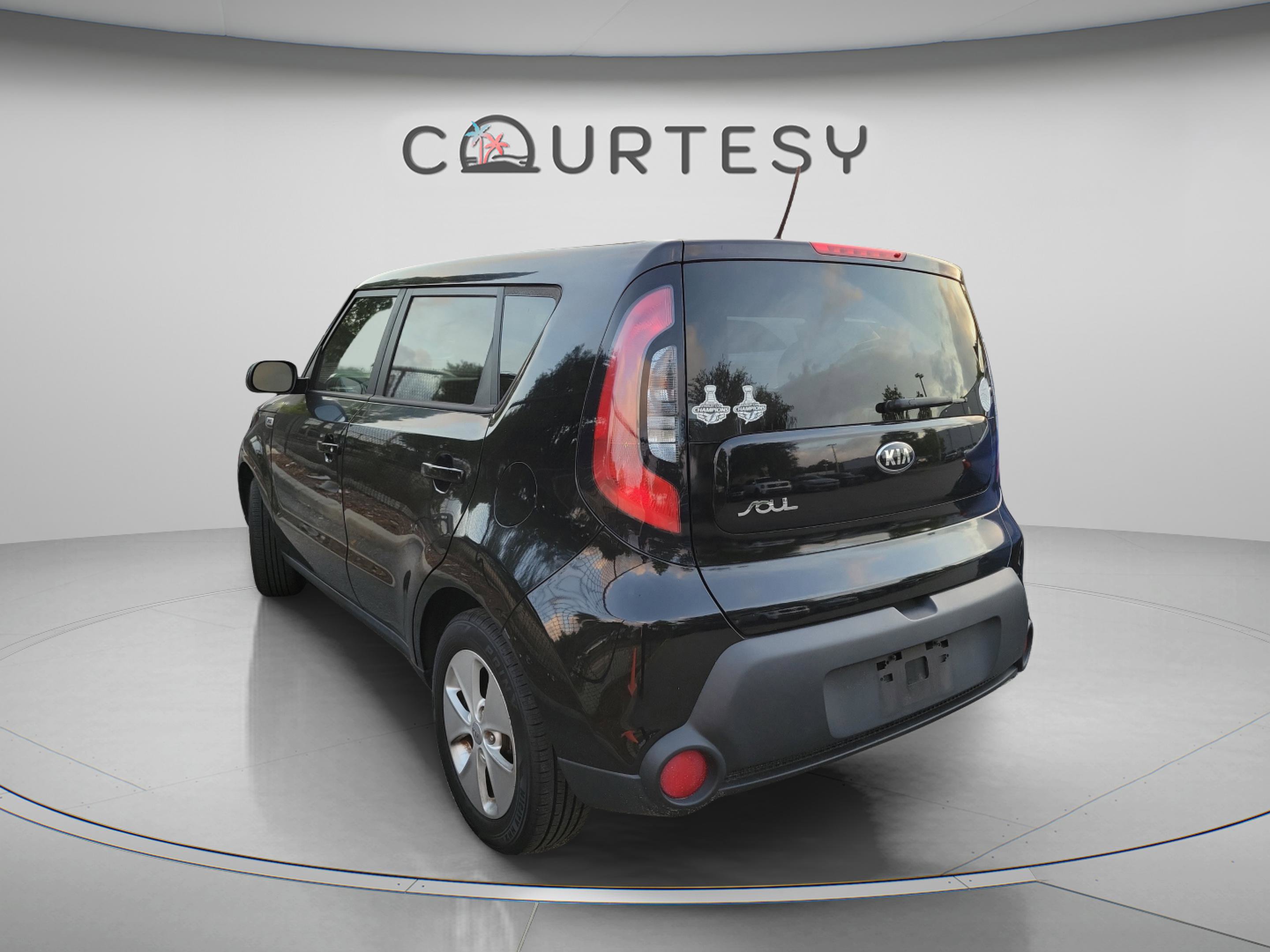 Used 2016 Kia Soul FWD image 7
