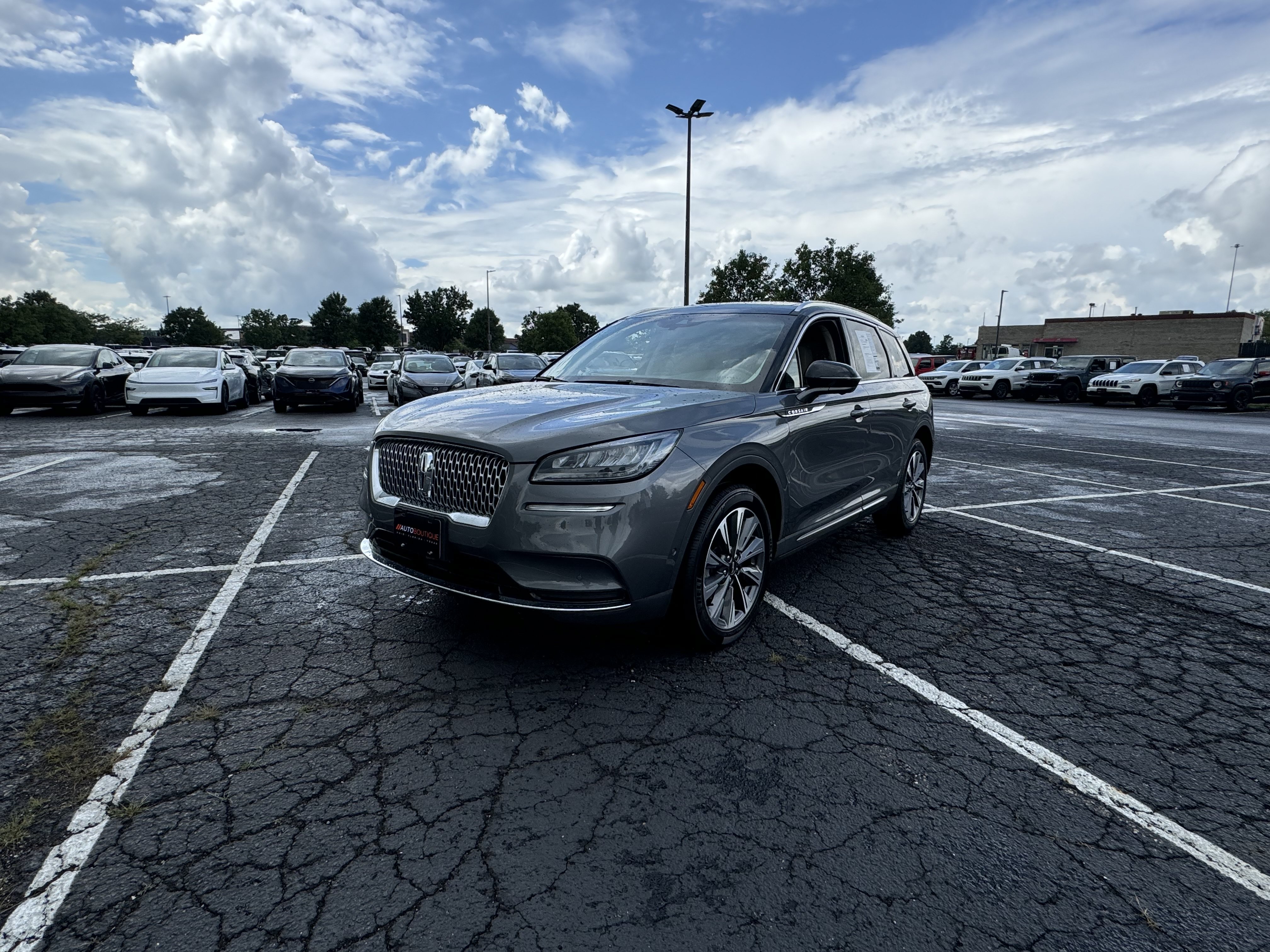 Used 2022 Lincoln Corsair Reserve w/ Equipment Group 201A AWD/4WD image 8