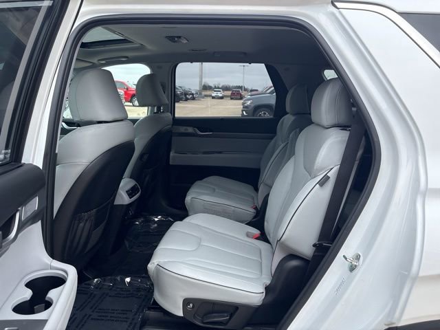 Used 2023 Hyundai Palisade SEL w/ Premium Package AWD/4WD image 13