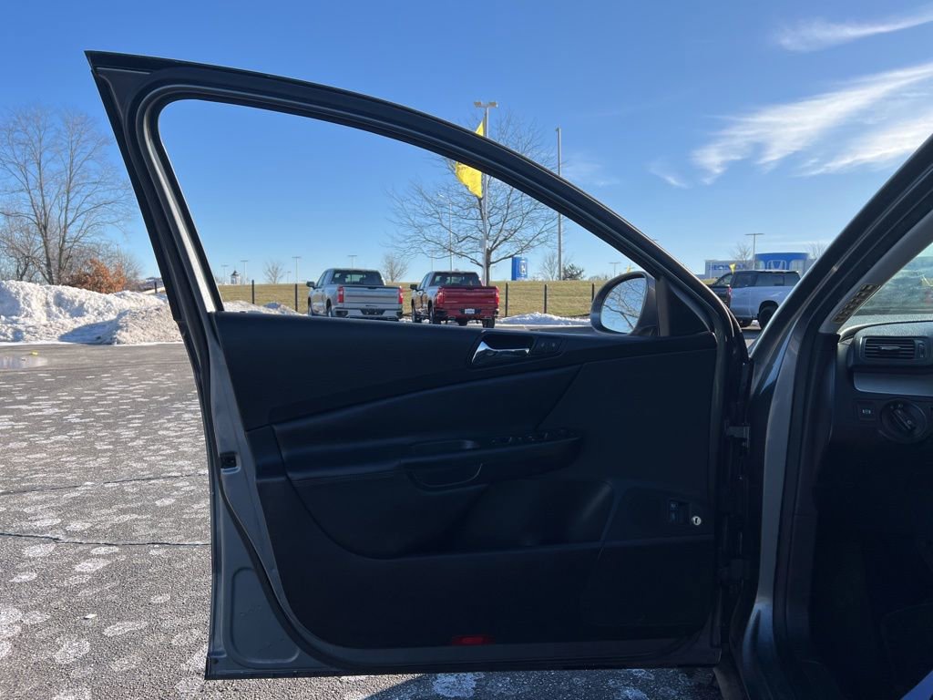 Used 2008 Volkswagen Passat Komfort image 7