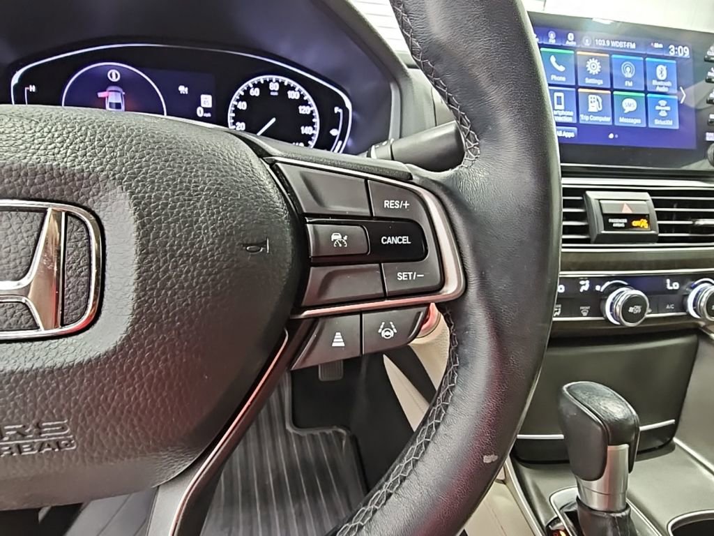 Used 2021 Honda Accord EX-L image 25