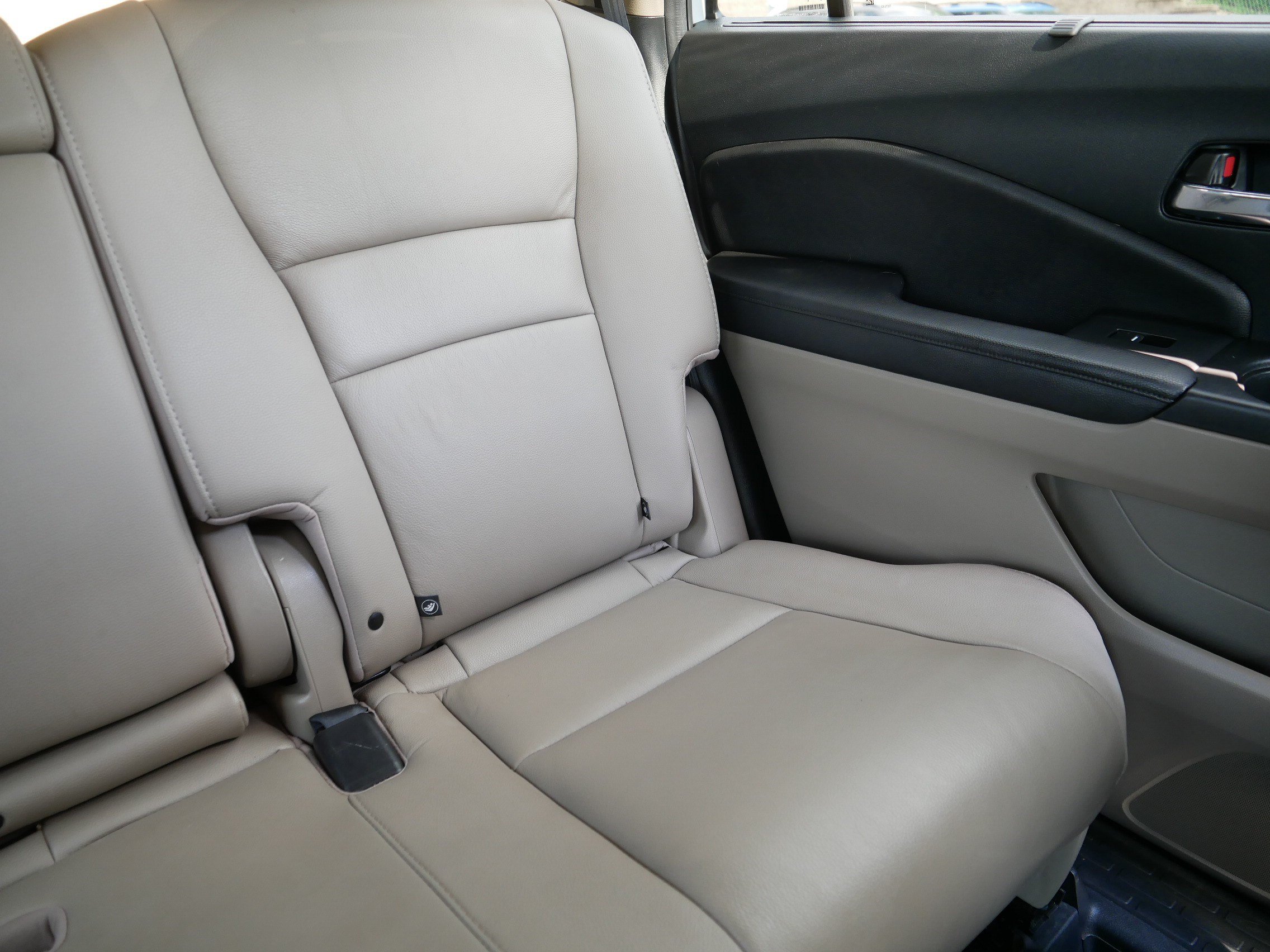 Used 2021 Honda Pilot Touring image 14