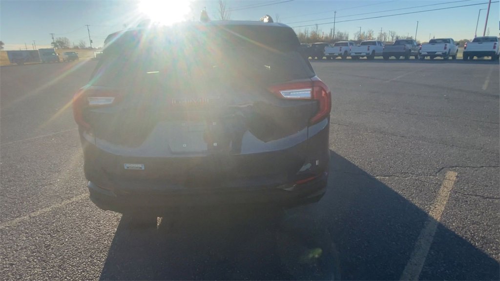 Certified 2022 GMC Terrain SLE w/ Driver Convenience Package image 7