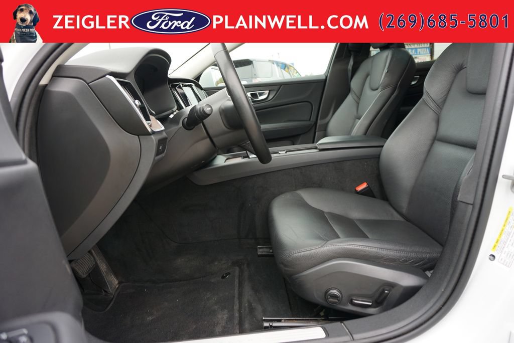 Used 2024 Volvo V60 B5 Cross Country Plus AWD/4WD image 18