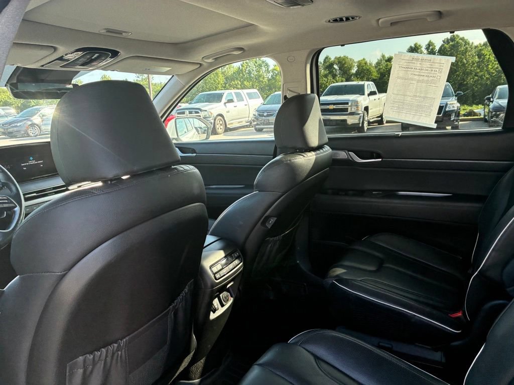 Used 2024 Hyundai Palisade Limited AWD/4WD image 14