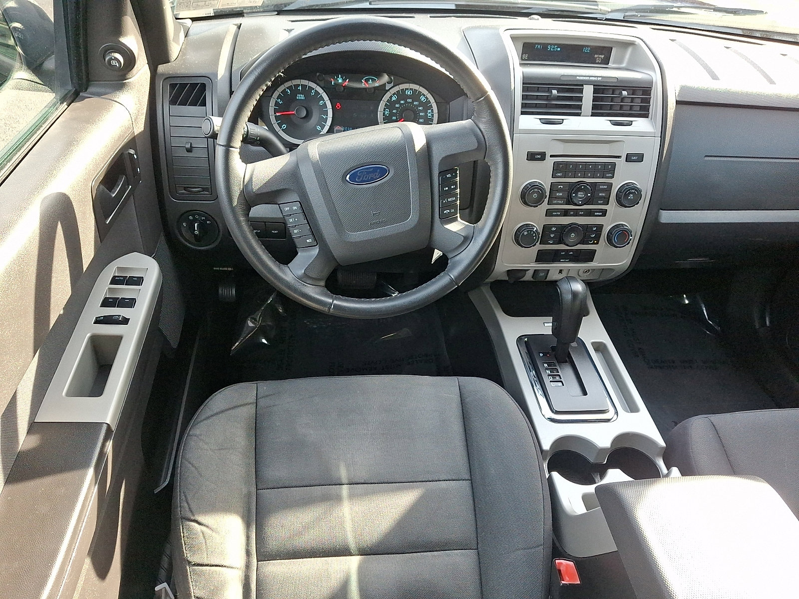 Used 2012 Ford Escape XLT image 11