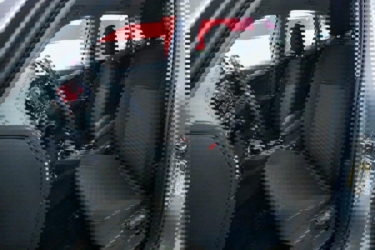 Used 2024 Volkswagen Jetta S image 10