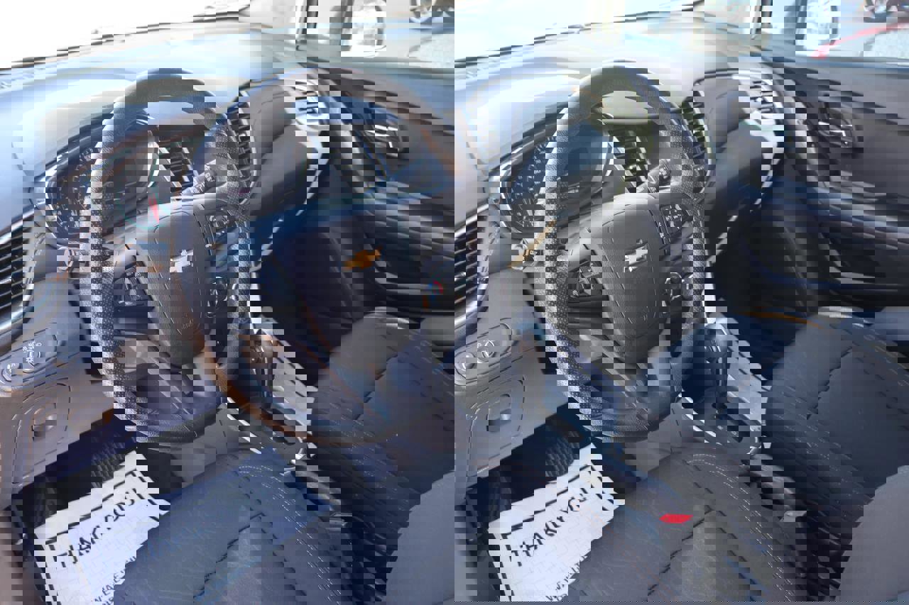 Used 2020 Chevrolet Trax LT image 19