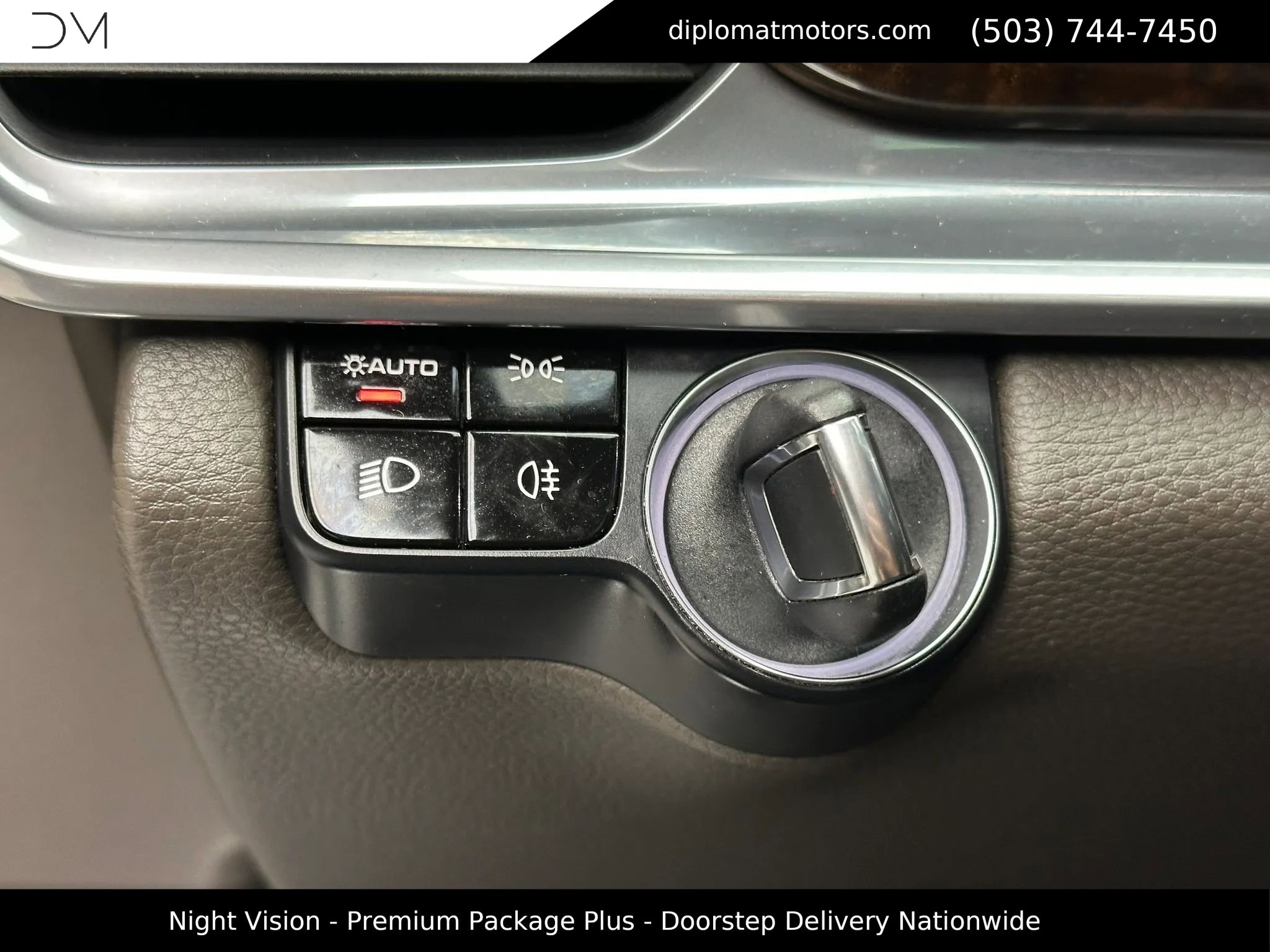 Used 2020 Porsche Panamera 4 w/ Premium Package Plus image 34