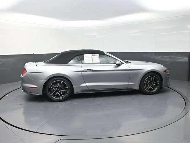 Used 2020 Ford Mustang Premium RWD image 10