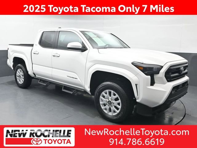 Certified 2025 Toyota Tacoma SR5 image 1