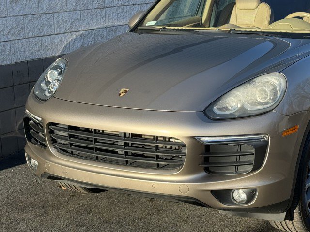Used 2016 Porsche Cayenne AWD/4WD image 13