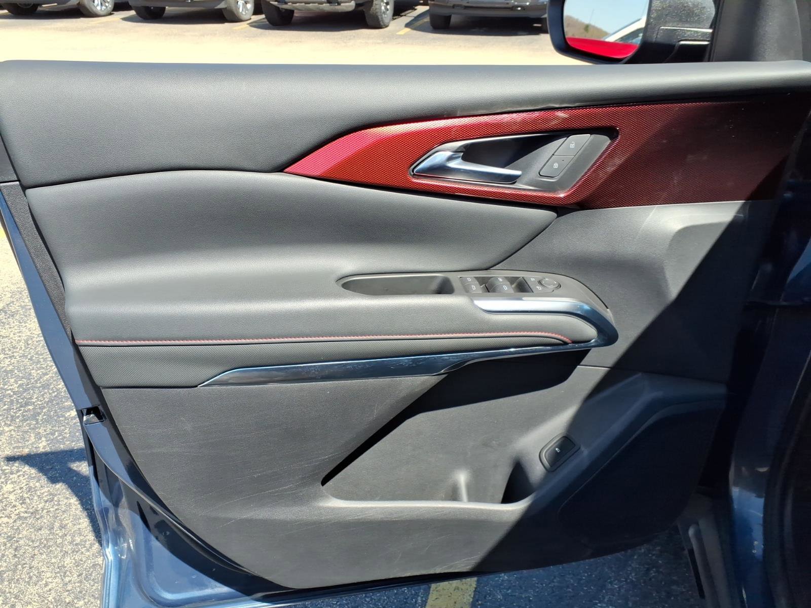 Used 2024 Chevrolet Traverse Z71 w/ LPO, Floor Liner Package image 13