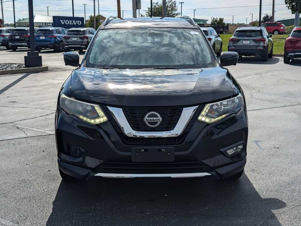 Used 2018 Nissan Rogue SV w/ Premium Package AWD/4WD image 2