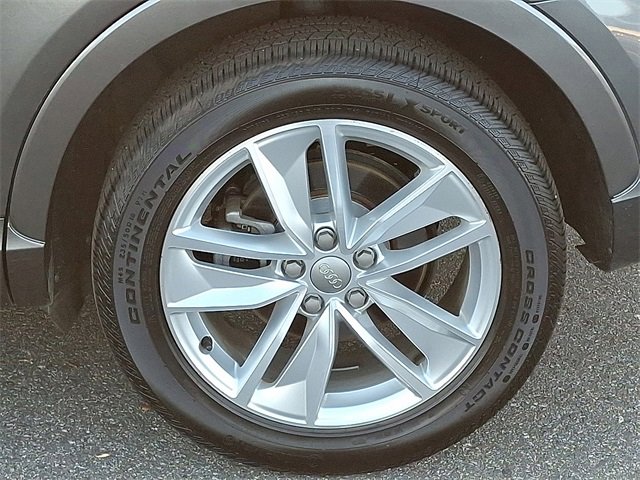 Used 2018 Audi Q3 2.0T Premium w/ Convenience Package image 29