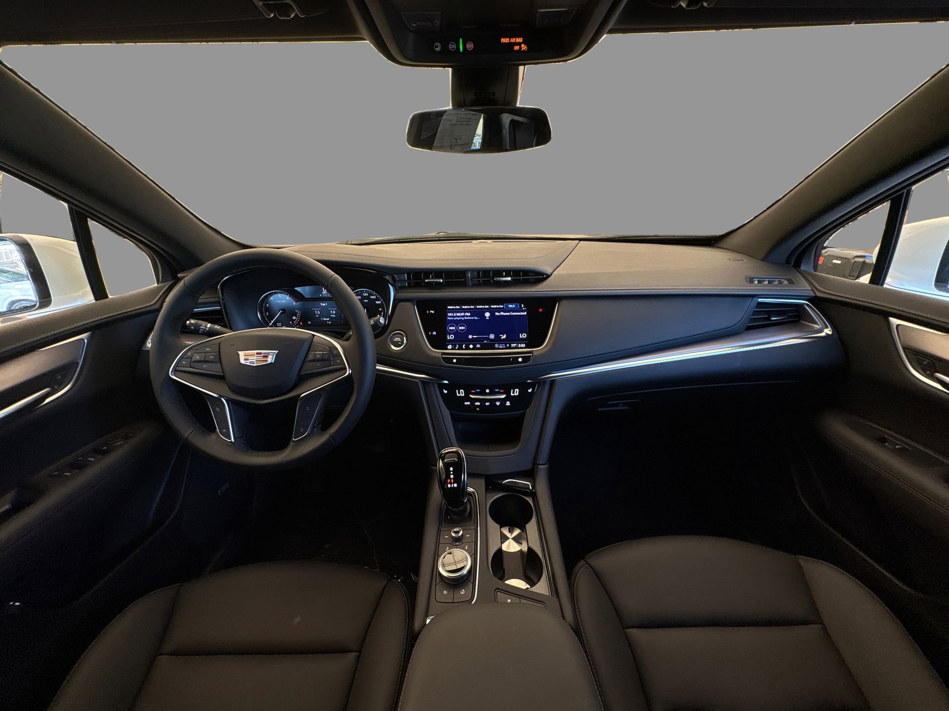 New 2026 Cadillac XT5 Luxury image 21