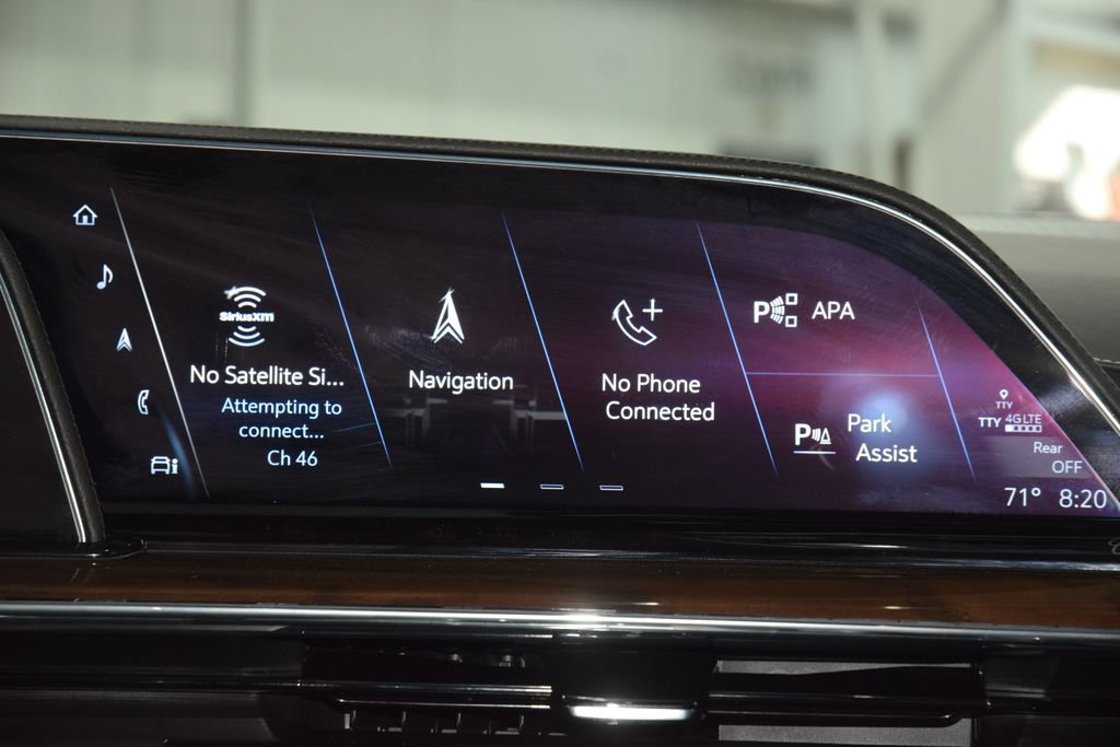 Used 2024 Cadillac Escalade ESV Premium Luxury Platinum AWD/4WD image 25