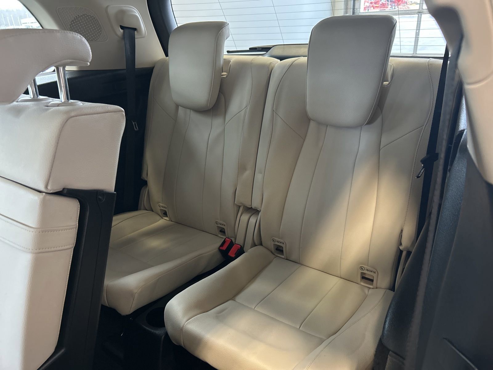 Used 2020 Mercedes-Benz GLB 250 4MATIC image 14