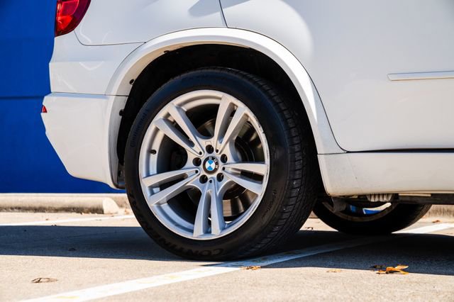 Used 2012 BMW X5 M image 48